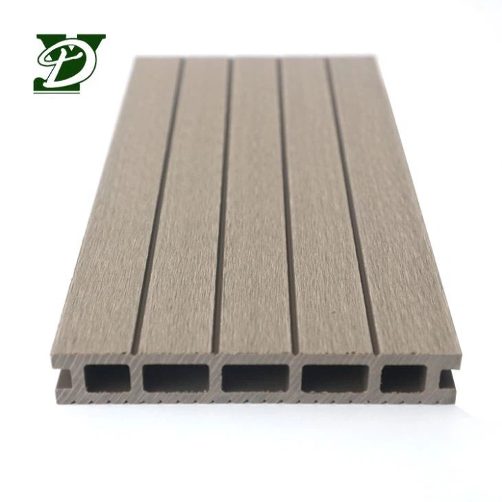 WPC Outdoor Deck Flooring